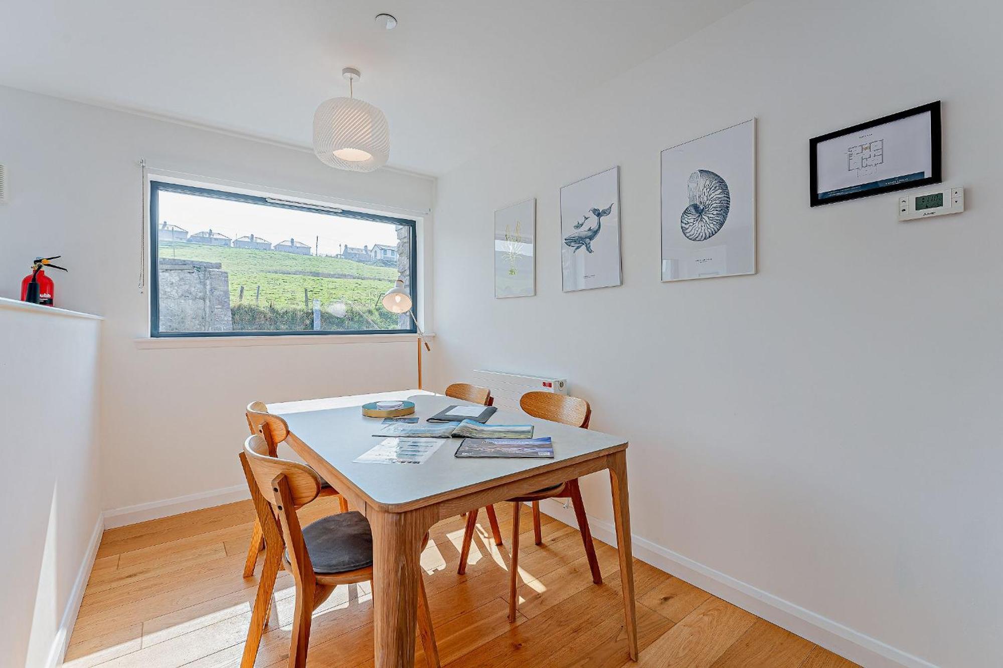 2 Bed Ground Floor Apartment - 11 Plas Pistyll Экстерьер фото